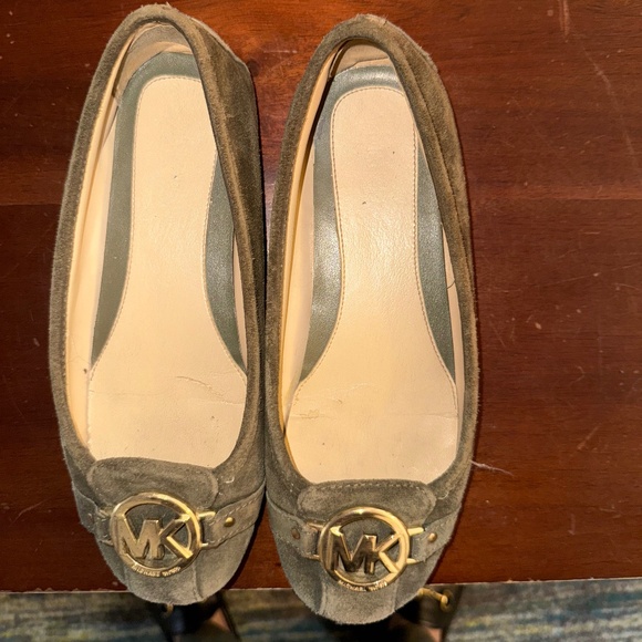 Michael Kors Suede Ballet Flats with Logo Buckle - Picture 1 of 3